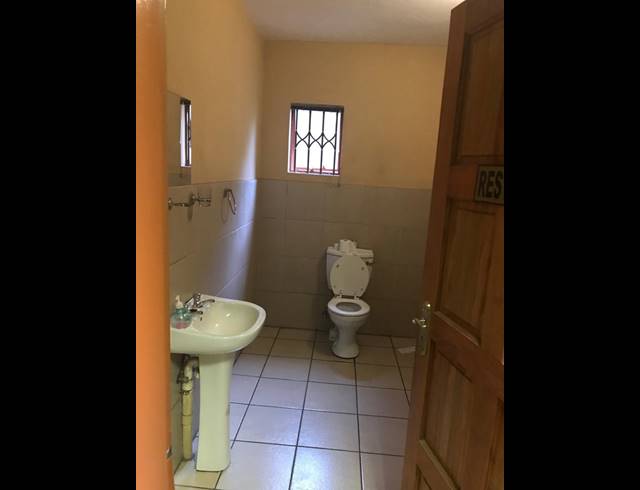 900M² OFFICE FOR SALE IN BO-DORP